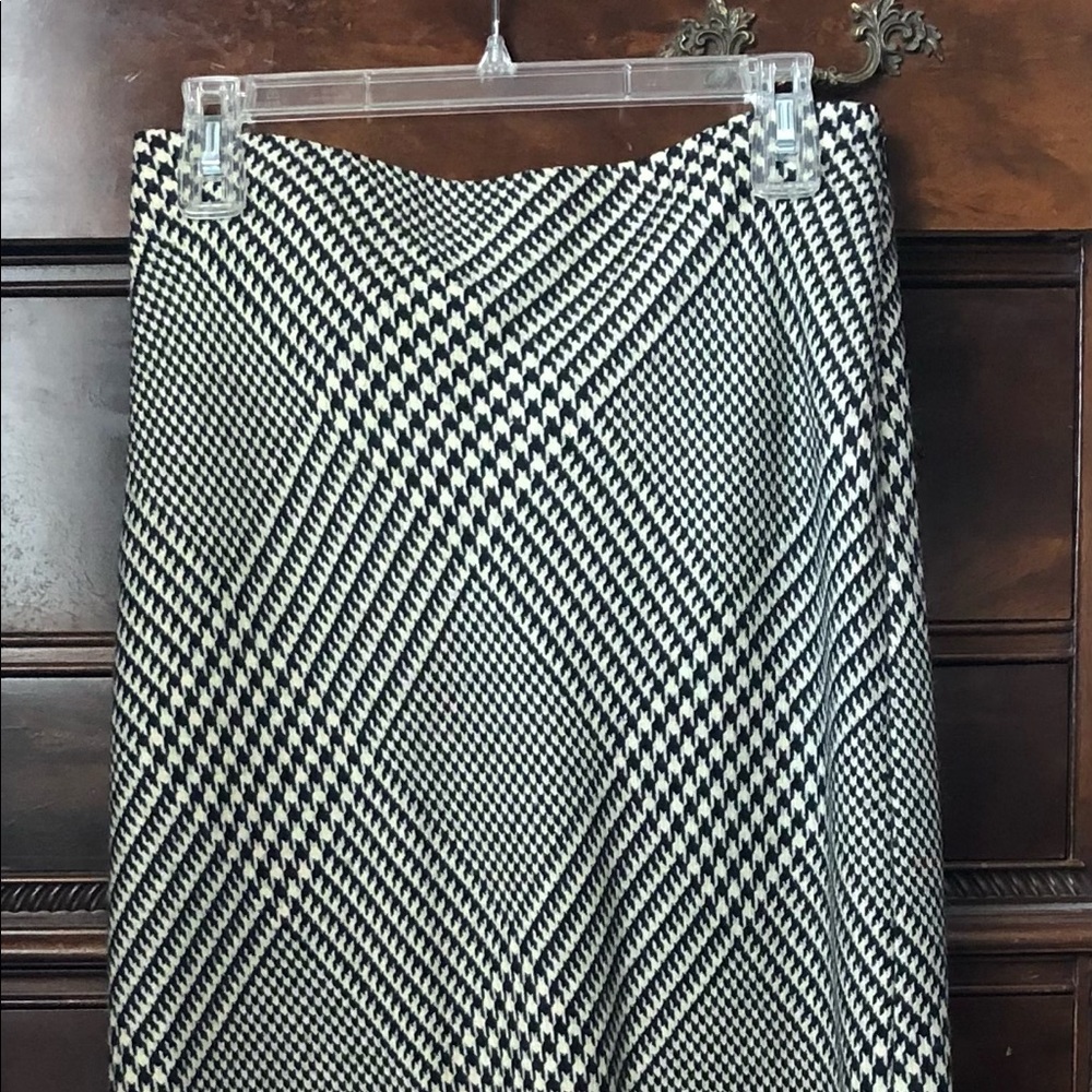 Willie Smith hand Made in Italy houndstooth multi weave floor length skirt